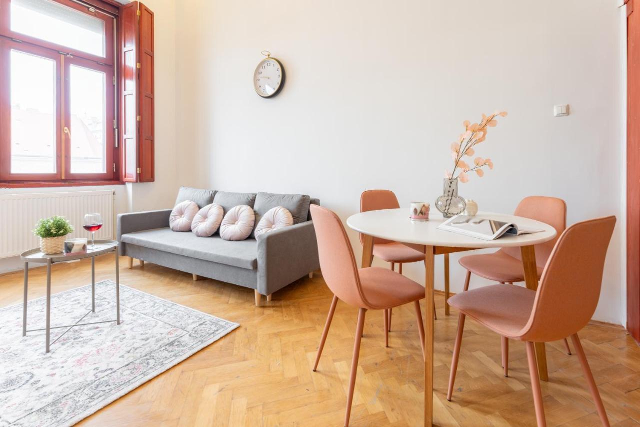 Appartement Elizabeth'S Treasure Deluxe à Budapest Extérieur photo