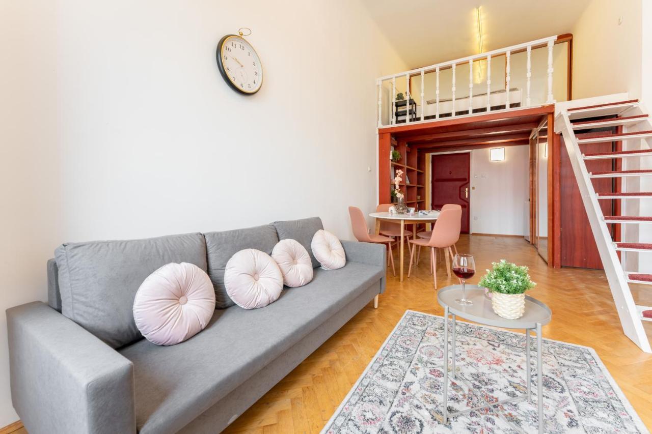 Appartement Elizabeth'S Treasure Deluxe à Budapest Extérieur photo