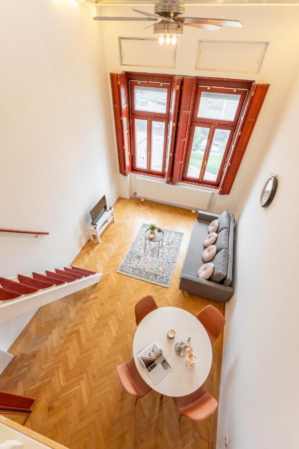 Appartement Elizabeth'S Treasure Deluxe à Budapest Extérieur photo