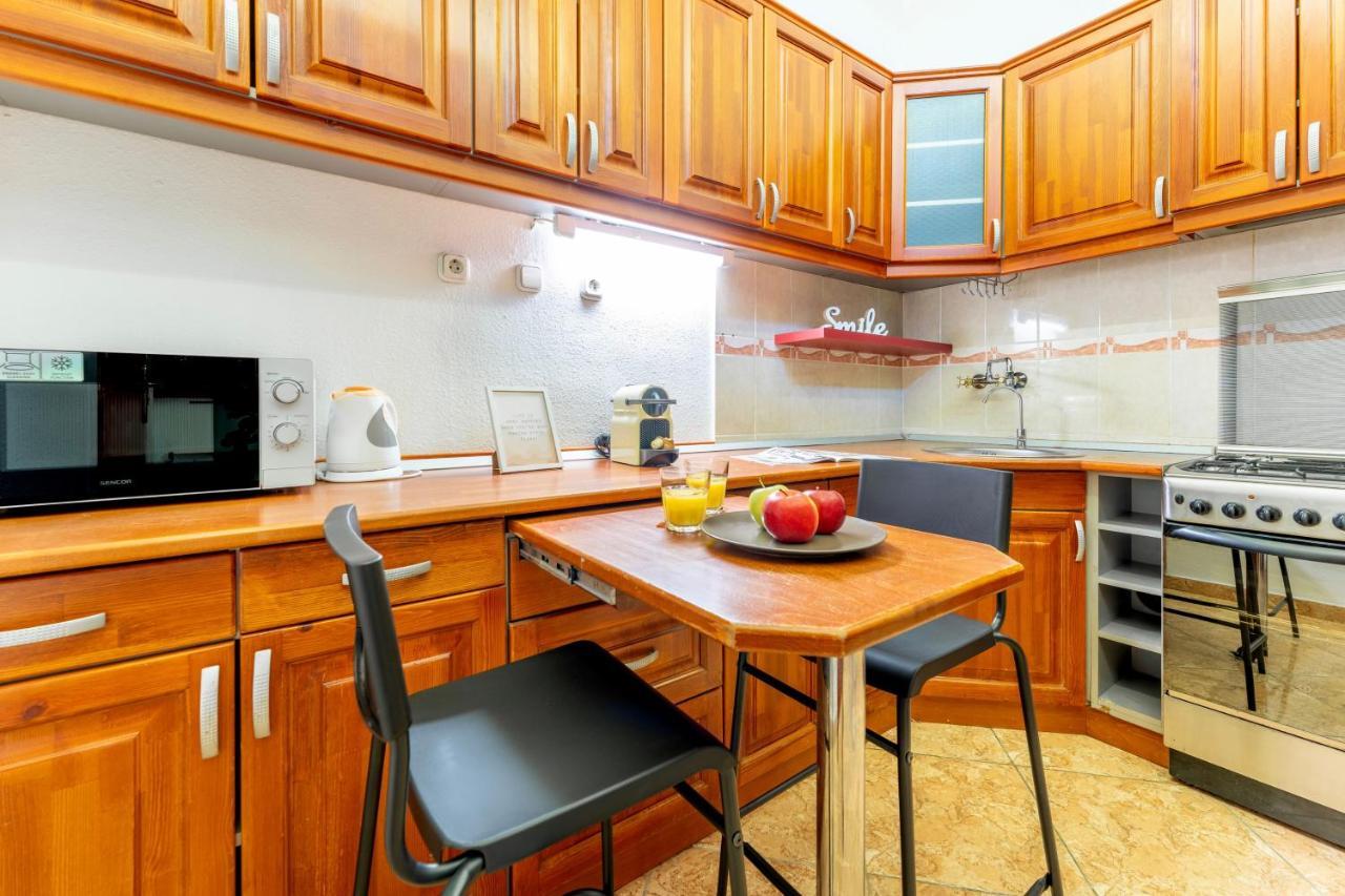 Appartement Elizabeth'S Treasure Deluxe à Budapest Extérieur photo