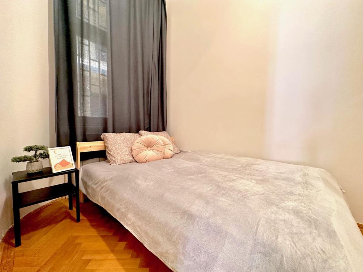 Appartement Elizabeth'S Treasure Deluxe à Budapest Extérieur photo